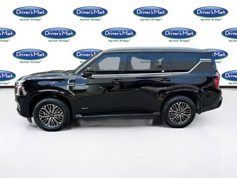 Used 2025 Nissan Armada SL AWD/4WD image 4