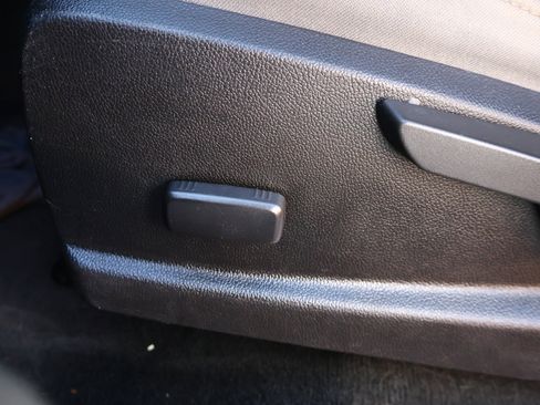 Used 2016 Chevrolet Colorado W/T w/ WT Convenience Package image 7