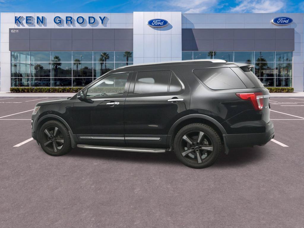 Used 2017 Ford Explorer Limited FWD image 3