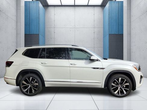 New 2026 Volkswagen Atlas SEL Premium R-Line image 28