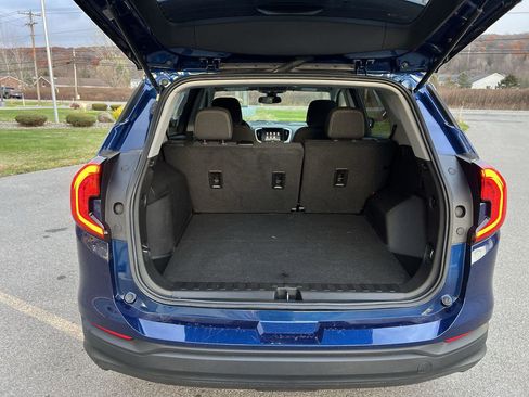 Certified 2022 GMC Terrain SLE w/ Driver Convenience Package image 25