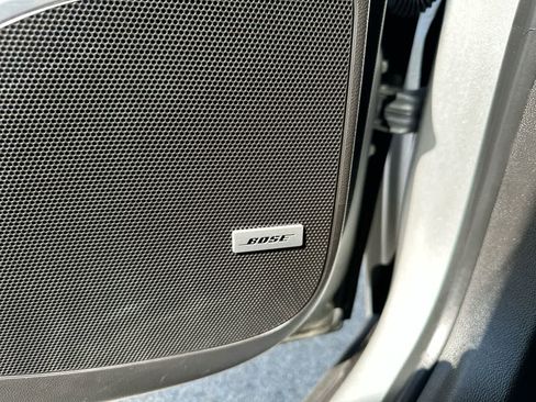 Used 2020 Buick Enclave Essence w/ Sound and Sites Package image 35