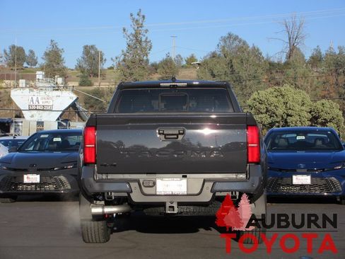 New 2026 Toyota Tacoma TRD Off-Road image 4