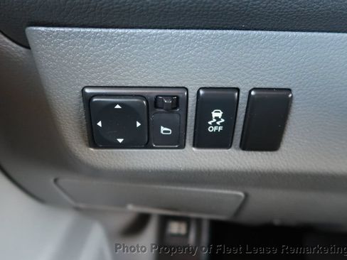 Used 2020 Nissan NV 2500 SV w/ Back Door Glass Package RWD image 35