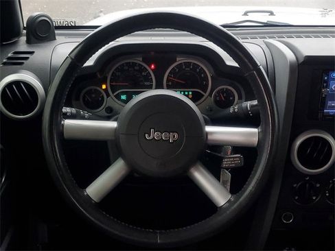 Used 2009 Jeep Wrangler Unlimited Sahara w/ Dual Top Group image 26