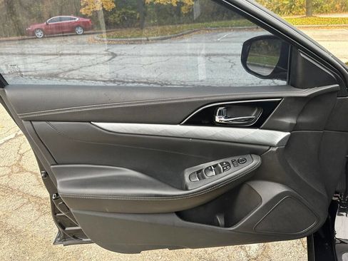 Used 2016 Nissan Maxima 3.5 SV image 10