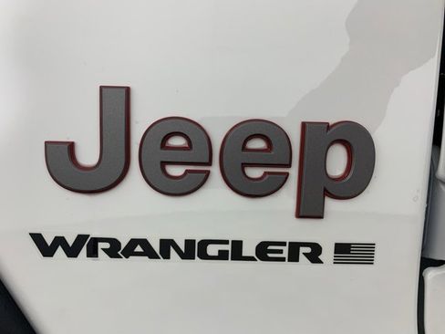New 2026 Jeep Wrangler Unlimited Rubicon image 9