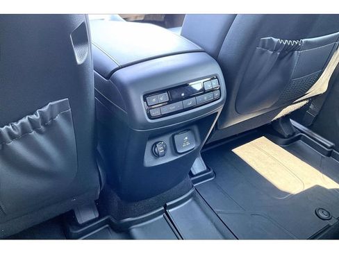 Used 2023 Hyundai Palisade Calligraphy AWD/4WD image 10