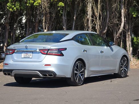 Used 2022 Nissan Maxima SV w/ Floor Mat Group FWD image 4