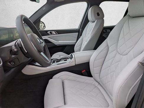 New 2026 BMW X5 sDrive40i RWD image 4