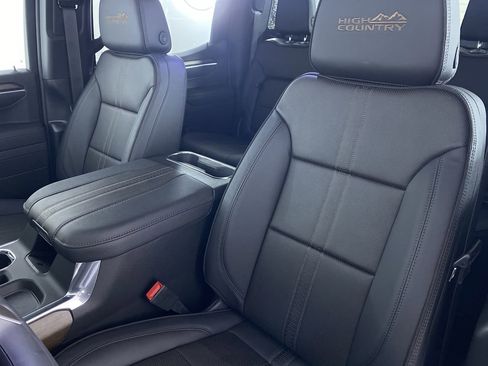 New 2026 Chevrolet Silverado 1500 High Country AWD/4WD image 12