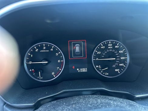 Used 2024 Subaru Outback Limited AWD/4WD image 1