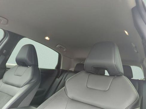 Certified 2024 Nissan Ariya FWD image 19