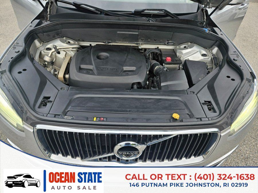 Used 2018 Volvo XC90 T5 Momentum w/ Convenience Package AWD/4WD image 24