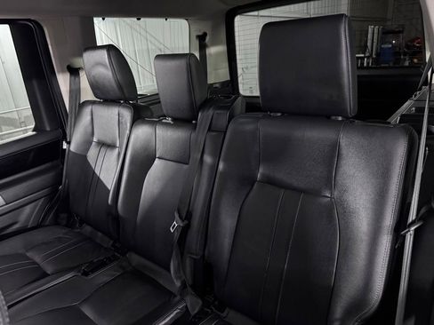 Used 2016 Land Rover LR4 AWD/4WD image 48