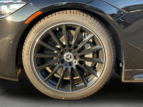 New 2025 Mercedes-Benz S 580 4MATIC Sedan image 3