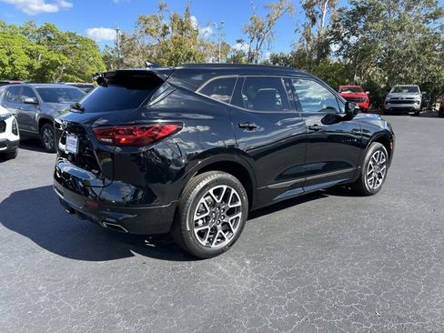 Used 2023 Chevrolet Blazer RS w/ Enhanced Convenience Package image 6