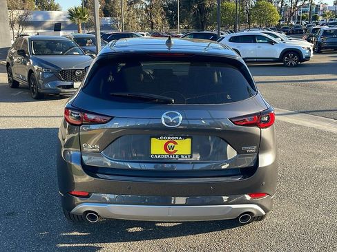New 2025 MAZDA CX-5 Signature image 8