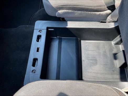 Used 2020 Ford F150 XLT w/ Equipment Group 302A Luxury AWD/4WD image 18