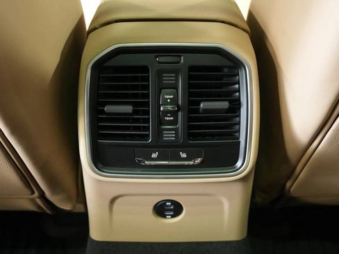 New 2026 Porsche Macan S image 26