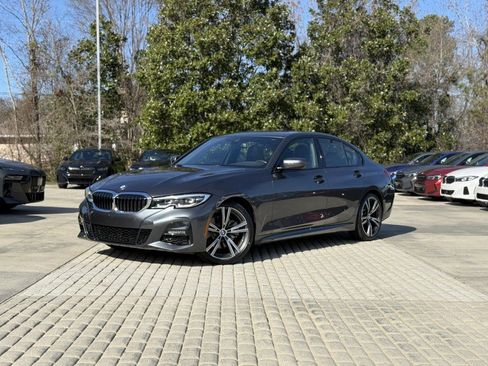 Used 2020 BMW 330i Sedan w/ M Sport Package image 1