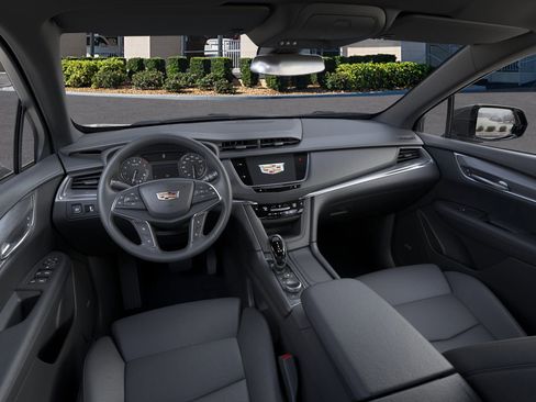 New 2026 Cadillac XT5 Luxury image 15