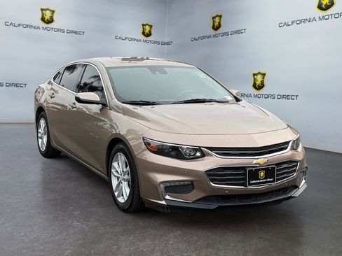 Used 2018 Chevrolet Malibu Hybrid w/ Driver Confidence Package image 7