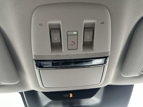 Used 2025 Nissan Murano SL AWD/4WD image 16