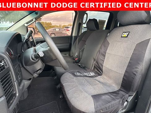 Used 2012 Nissan Titan SV image 13