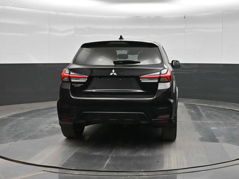 Used 2022 Mitsubishi Outlander Sport ES FWD image 6