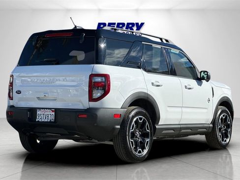 Used 2025 Ford Bronco Sport Outer Banks w/ Outer Banks Tech Package+ image 4