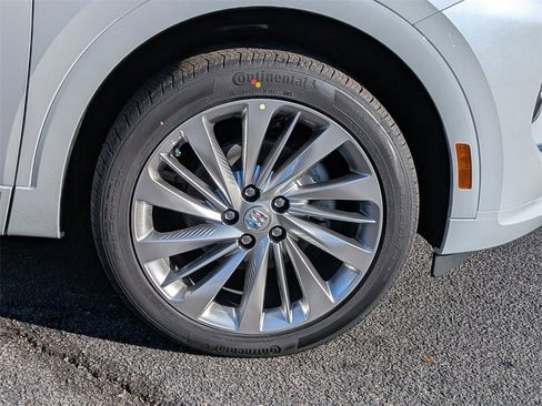 New 2026 Buick Envision Avenir image 12