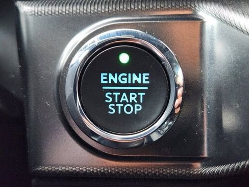 Certified 2023 Ford F150 Platinum w/ Equipment Group 701A High image 19