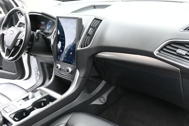 Used 2024 Ford Edge SEL AWD/4WD image 34