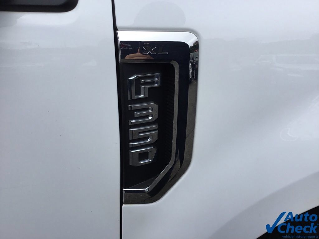 Used 2022 Ford F350 XL w/ Power Equipment Group AWD/4WD image 19