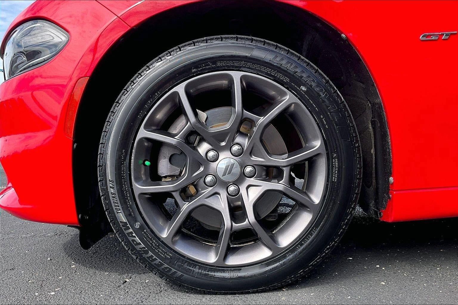 Used 2018 Dodge Charger GT AWD/4WD image 9