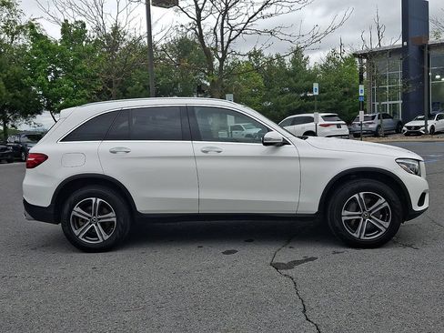 Certified 2019 Mercedes-Benz GLC 300 4MATIC image 10