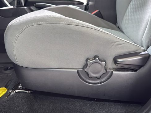 Certified 2023 Toyota Tacoma SR image 14