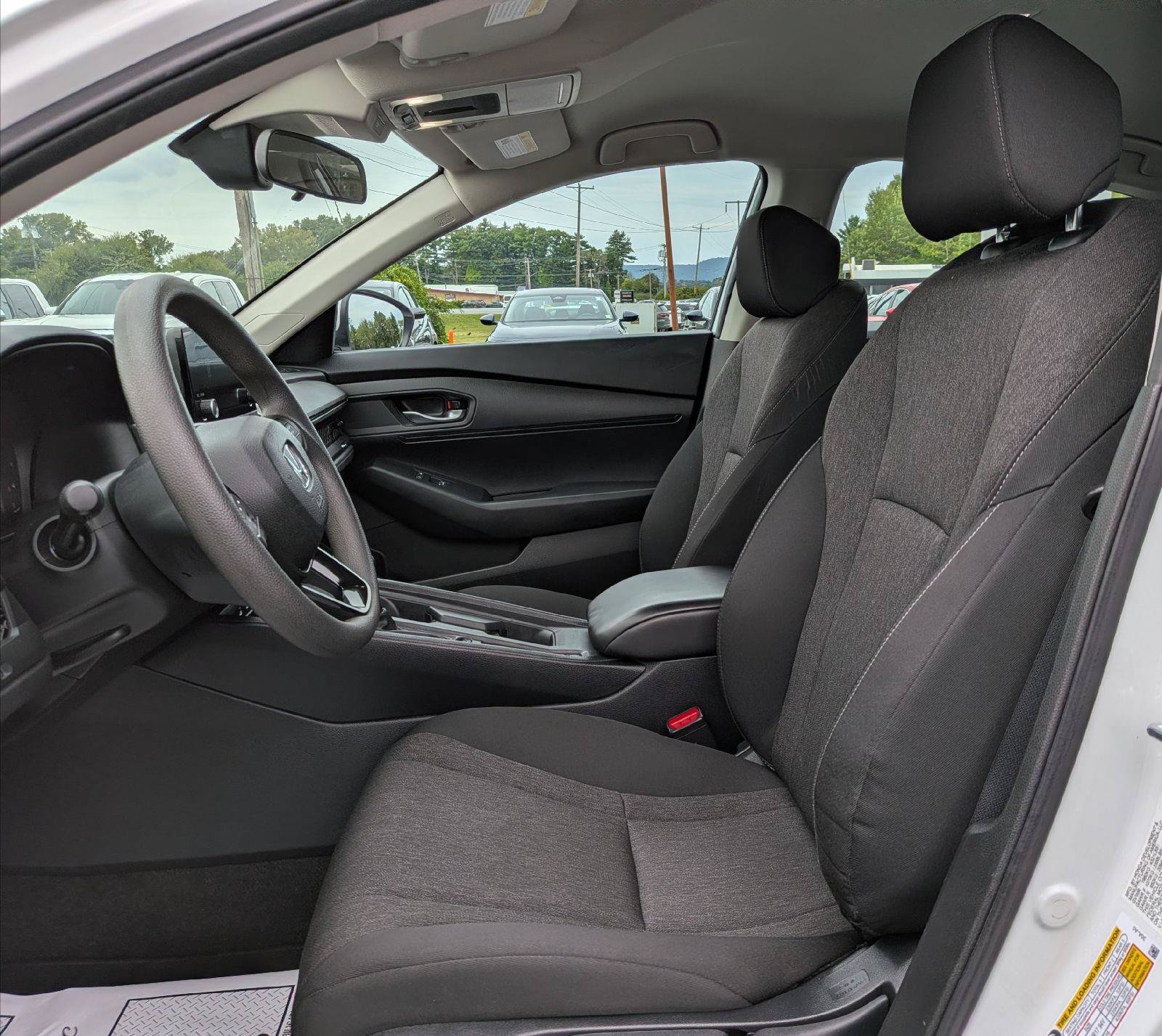 Certified 2023 Honda Accord LX image 13