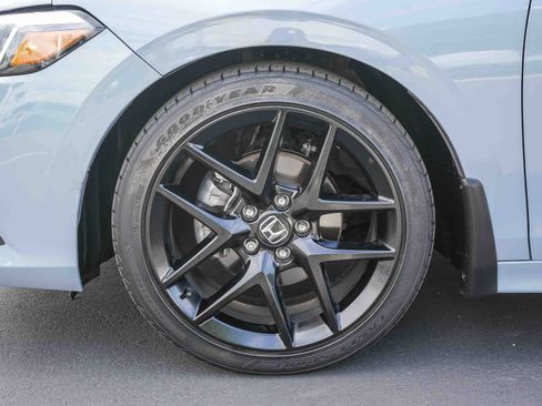 Used 2024 Honda Civic Sport image 12