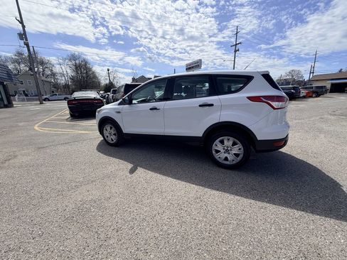 Used 2015 Ford Escape S image 40