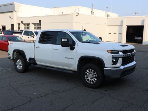 Used 2021 Chevrolet Silverado 2500 LT w/ Fleet Comfort Package AWD/4WD image 13
