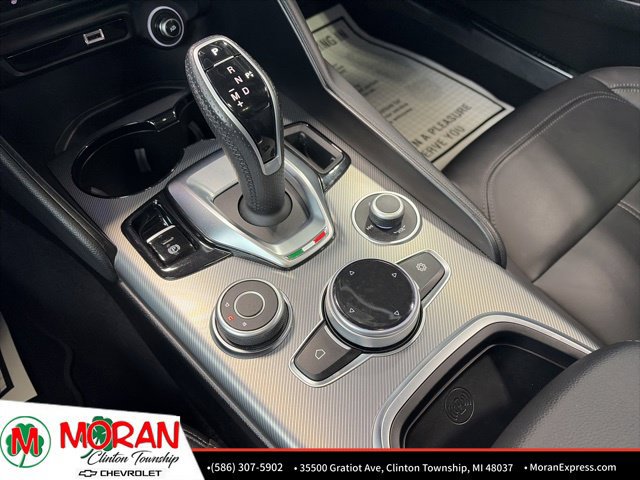 Used 2024 Alfa Romeo Giulia Ti RWD image 21