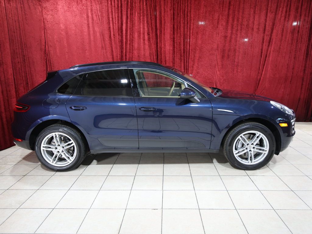 Used 2017 Porsche Macan AWD/4WD image 8