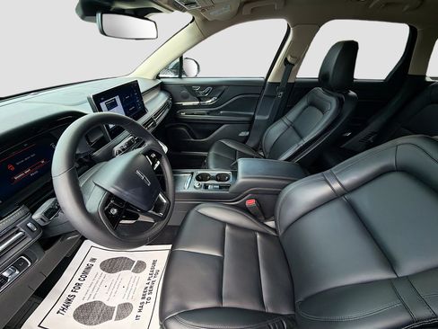 Certified 2023 Lincoln Corsair FWD image 21