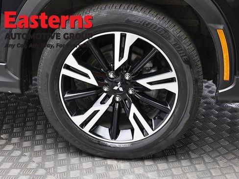Used 2024 Mitsubishi Eclipse Cross SEL AWD/4WD image 31