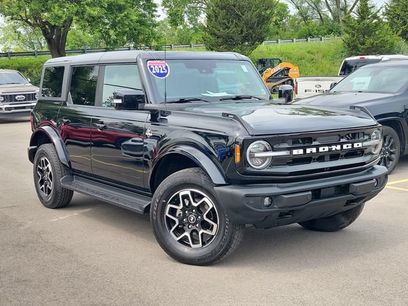 Certified 2025 Ford Bronco Outer Banks