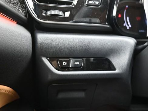 Used 2025 Lexus NX 350 AWD w/ Accessory Package (K3) image 16