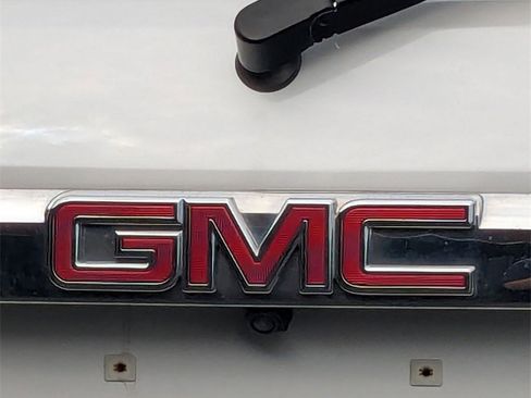 Used 2019 GMC Acadia SLT image 24