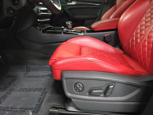 Used 2022 Audi SQ5 Premium Plus image 28